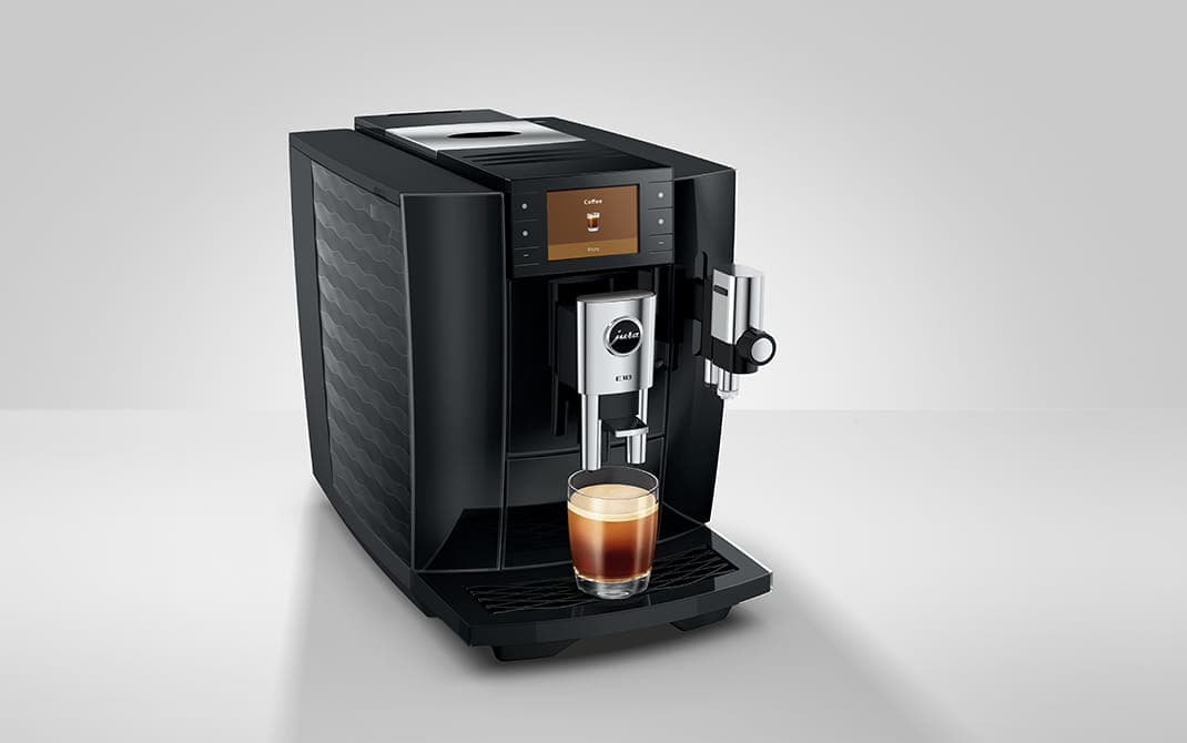 Funkcja Light Brew w ekspresie E10 EA Diamond Black